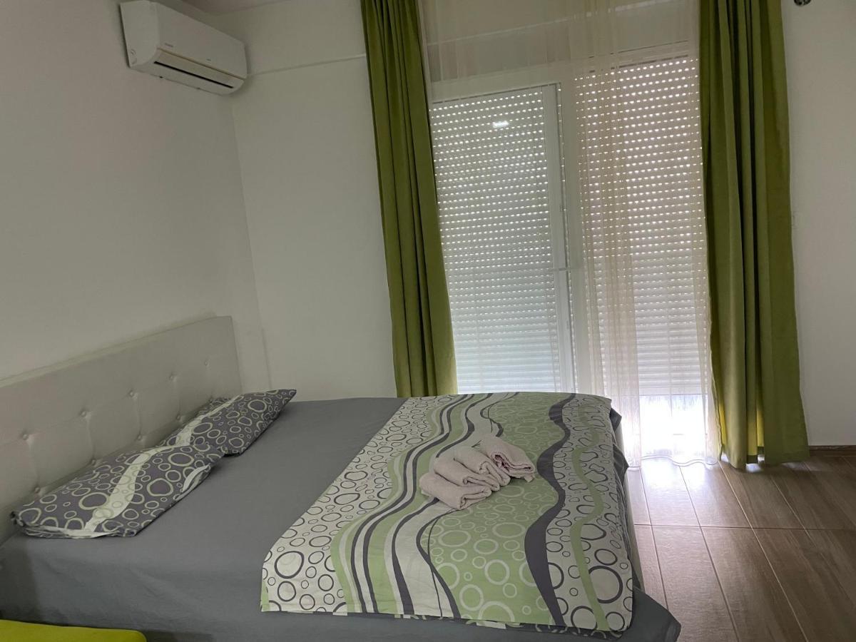 Naki Apartmani Podgorica Exterior foto