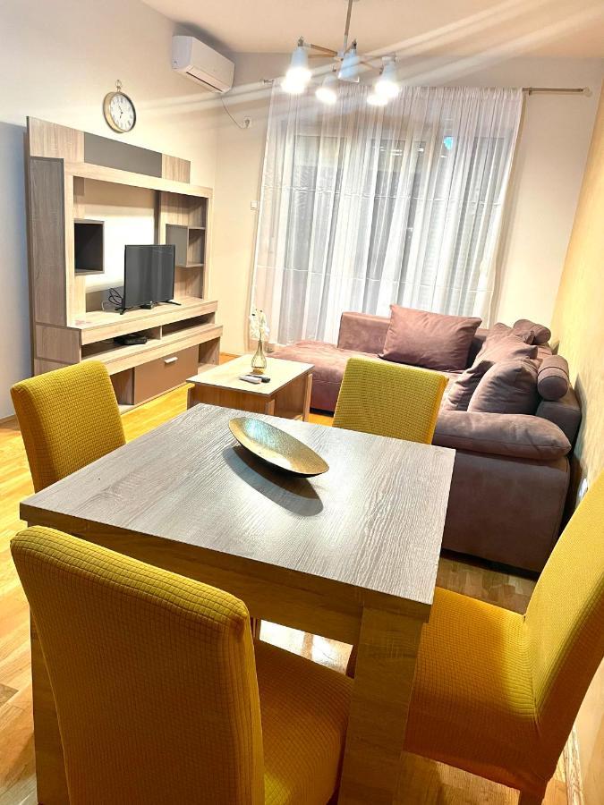 Naki Apartmani Podgorica Exterior foto
